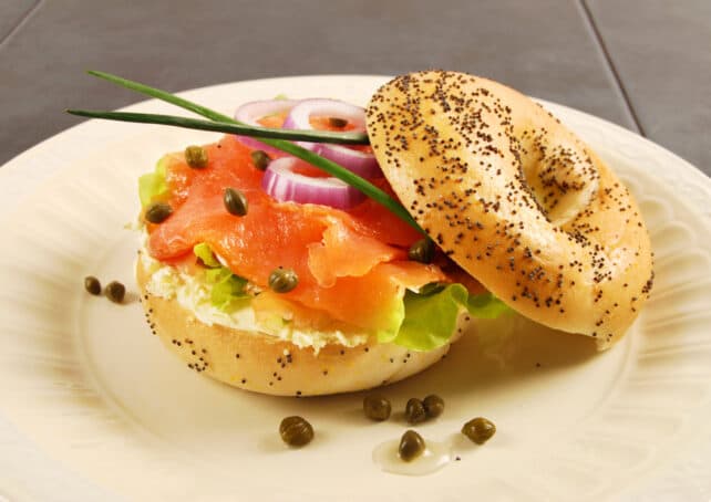 mini hamburger al salmone